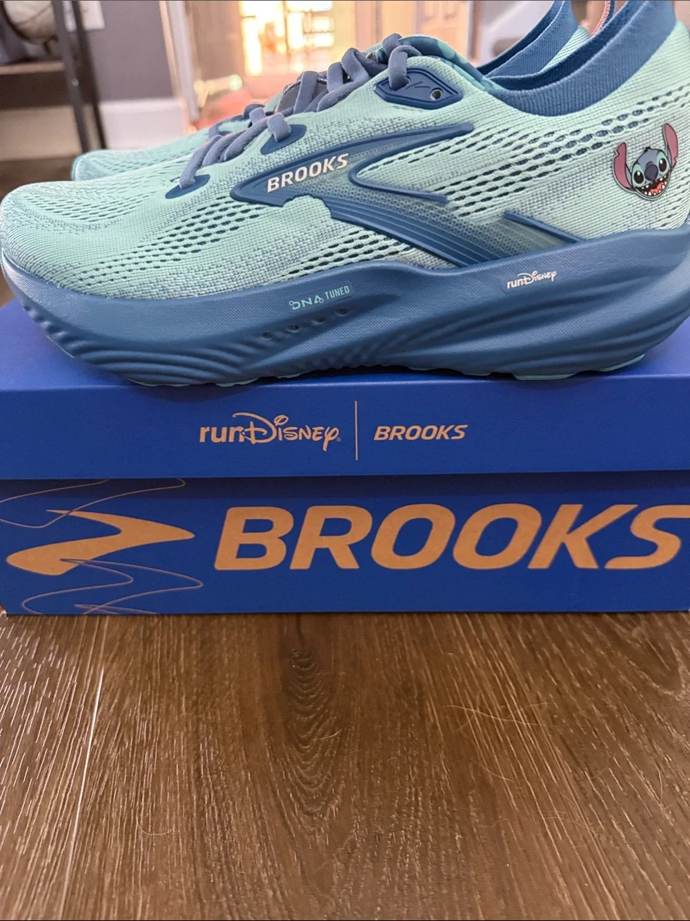 Brooks Run Disney Glycerin 22 Stitch Shoe Box - Blue with Gold Logo